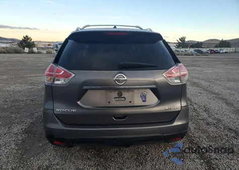 2015 Nissan Rogue S z USA, uszkodzony, nr VIN KNMAT2MV5FP540375